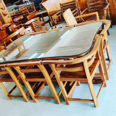 Dining Table #furnitures  #RectangularDiningTable  #RoundDiningTable  #DiningChairs  #DiningTable  #DiningTableAndChairs  #DINING_TABLE  #Palakkad  #keralastyle  #planb  #keralagramhomes