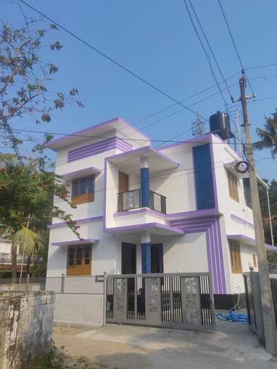 Follow me.... 
For sale
Ernakulam district
3bhk
3 cent land
1300 sqft
47 lakhs negotiable
For more details : 8848451349
 #Ernakulam  #forsale  #HouseDesigns  #InteriorDesigner