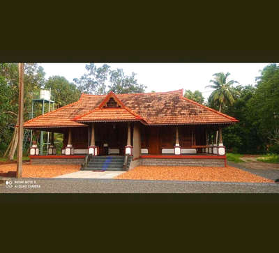 #TraditionalHouse  #KeralaStyleHouse  #keralahomeplans  #RoofingDesigns  #oudoor  #InteriorDesigner  #pillerdesign  #stonecarving  #stone_polish വില അറിയാൻ വിളിക്കു 8848240188