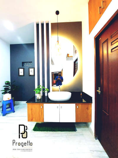 #InteriorDesigner #washbasinDesig #diningarea #mirrordesign #designs@progettodesigns9037059910..