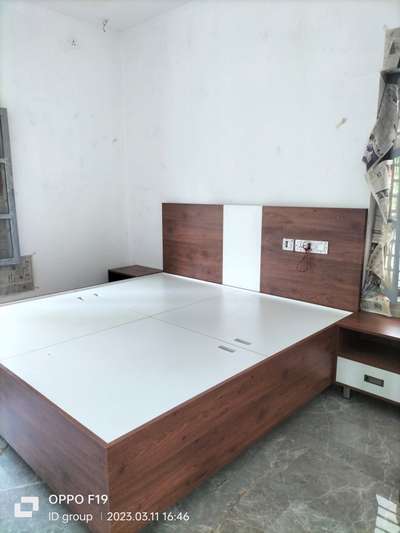 mini hydrolic storege bed