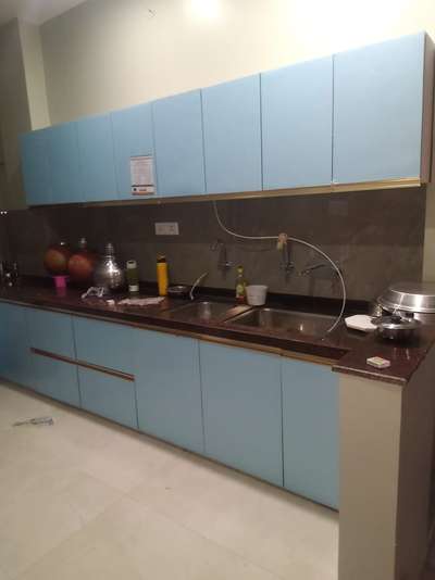 *modular kitchen *
we are leading manufacturer of modular furniture in Jaipur since 2013. we provide our services all over Rajasthan. Time, quality and after sale service is secret of our success.