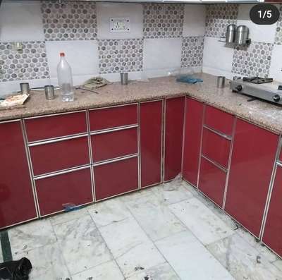 Aluminium Modular kitchen 
#aluminiumkitchen #InteriorDesigner #KitchenInterior #8898335668