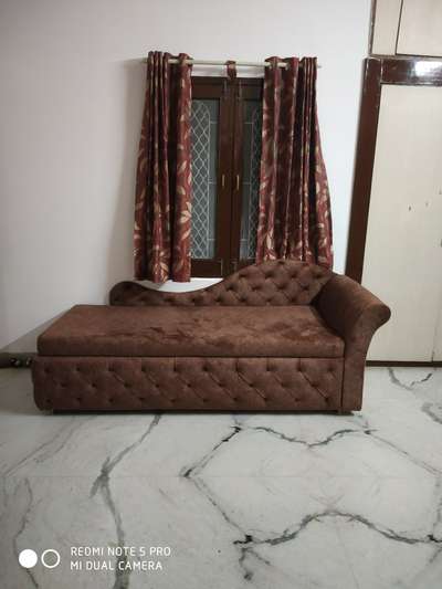 couch with alternative design
buttons Intex both of comfortable


 #InteriorDesigner  #starsofa
 #couchsofa
 #Sofas