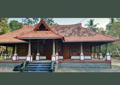 #TraditionalHouse  #keralaarchitectures  #keralahomedesignz  #keralaplanners  #keralastyle  #keralaarchitectures  #kerala_architecture  #keralahomeinterior  #keraladesigns  #all_kerala കേരളത്തിനകത്തും കേരളത്തിന്‌ വെളിയിലും വീടുകൾ വില്ലകൾ ഹറിറ്റേജ് ഹോംസ് എന്നിവ നിർമിച്ചു നൽകുന്നു contact 8848340188