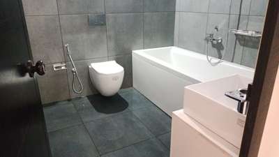 #toiletinterior  #InteriorDesigner  #modernbath