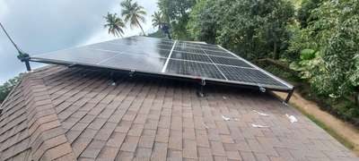 Solar in shingles , 5.4kWp ongrid modular system
Location: Kolagapara, Wayanad 
Integrator: VRC Renewable Energies,
Ph:9846412350,9496462689
#solarenergy #solarpower #solar