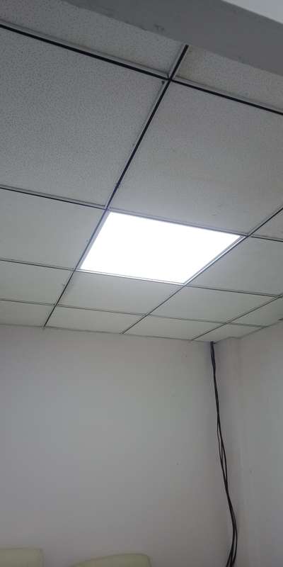 grid ceiling office