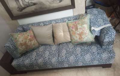 *Sofa set *
Hello
For sofa repair service or any furniture service,
Like:-Make new Sofa and any carpenter work,
contact woodsstuff.