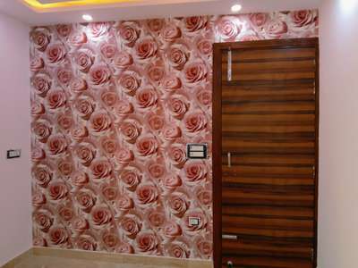 *WALLPAPERS *
wallpapers 
1000 rs per roll with installation 
delhi , Noida, Gurugaon,faridabad services available