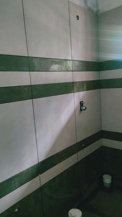 2×2 tile bathroom wall and floor