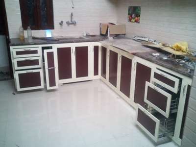 *Aluminium Modular kitchen*
Malik Aluminium modular kitchen