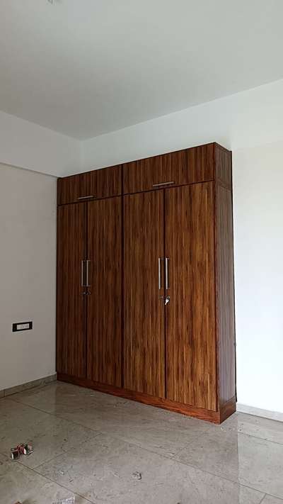 Aluminium wardrobe

wooden colour 

  #4DoorWardrobe  #WardrobeIdeas  #WardrobeDesigns  #HingedDoorWardrobe  #aluminiumwork