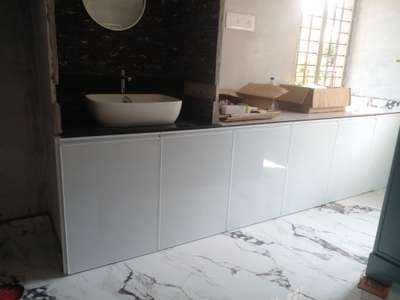 washing area  💫 
aluminium frame with pvc sheet  with profile handle