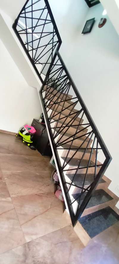 #Weldingwork  #StaircaseHandRail  #handrailwork  #InteriorDesigner  #Architectural&Interior  #HomeDecor