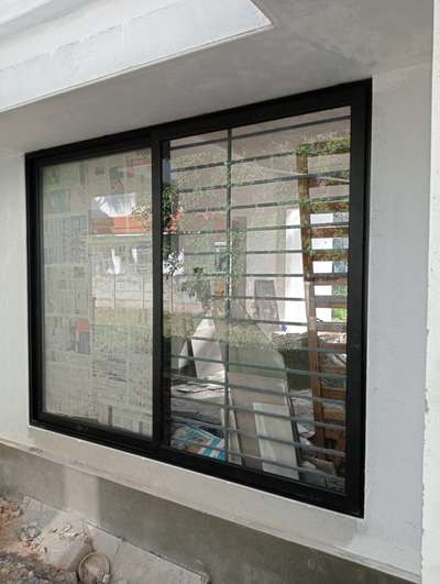 Sliding window with Insects Screen

@ Kakkanad