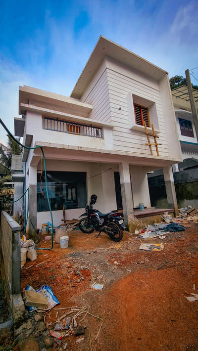 2.85Cent 3BHK Home
progressing.......
Location : Calicut, Palazhi
Area : 1181 sq.ft
plot : 2.85Cent
Budget : Customized Spec
Design/Planing : #sthaayi_design_lab
Construction : #sthaayi_design_lab

Interior Photo upload soon day 2 day 👉

#sthaayi #3BHK #3BHKHouse #3BHKPlans #3bhkinterior #3BHKHouse/// #3bhkhome #Architect #architecturedesigns #ElevationHome #exteriordesigns #HouseConstruction #underconstruction #sthaayihome #SmallHomePlans #dreamhomes #keralaarchitectures #photoshoot