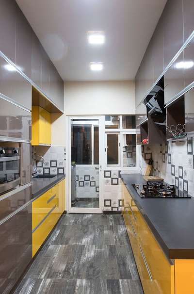 *modular kitchen *
Modular kitchen