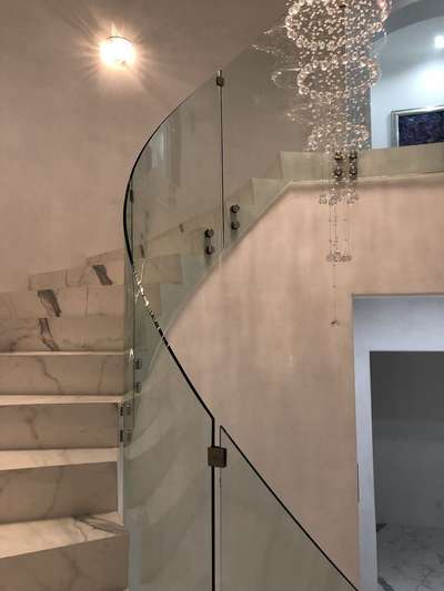 glamour curved glass railing