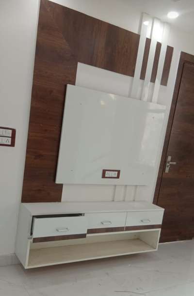 LCD Panel LCD unit 
 #LCDpanel #ledpanel #InteriorDesigner #KitchenInterior #WoodenWindows #woodface #woodworks #HouseDesigns #ElevationHome #lcd #LEDCeiling