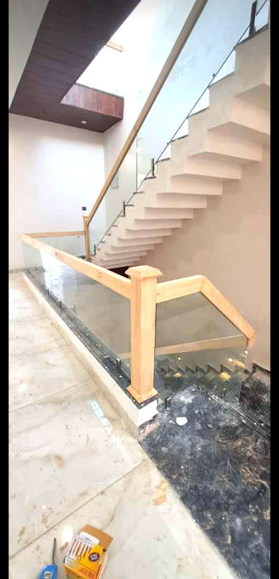 What about this premium glass railing !
Wooden top !
Wooden master piller!
 #sswork 
 #ssrailing 
 #ssmaingate 
 #ss304 
 #ss+glasswork  
 #wood+ss+glass 
 #jindal304 
 #jindalsteel 
 #WoodenStaircase 
 #WoodenBalcony 
 #handrailsforkings 
 #GlassHandRailStaircase 
 #Woodenhandrail 
 #
