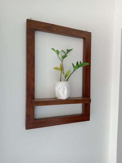 wellcome flower pot stand on wall