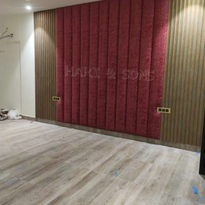 luxury wall panelling with bed

Hari & sons LUXURY furniture and interior designer

more details call us
96509809.06