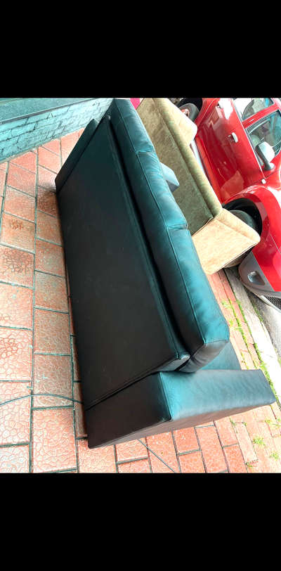 Blackish three seater sofa set 
rexin material 
(New one)🛋 
 #NEW_SOFA 
 #sofaset