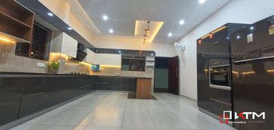 Modular Kitchen Cabinet

 #ktm_interiors 


#Malappuram #kottakkal 
#Architectural&Interior #keralahomedesignz    #ContemporaryHouse #KeralaStyleHouse
 #KitchenIdeas  #KitchenCabinet  #ModularKitchen