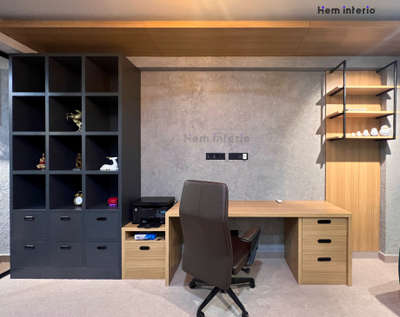 Office interior

 #office_interior_work@ernakulam #modernoffice #commercialinterior #interiorworks #kochiinteriordesigners #interiordesignersinkerala #woodendesign #texturepaint #FlooringDesign