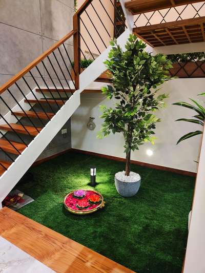Home interior 💞💞 
 #KeralaStyleHouse  #courtyardgarden  #InteriorDesigner  #IndoorPlants  #HouseDesigns