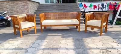 New arrival at furniverse palakkad... designed teak wood crafted sofa.... #furnitures  #furniturework  #Carpenter  #KeralaStyleHouse  #carpentery  #Palakkad  #palakkaddiaries  #❤palakkad  #LivingRoomSofa  #Sofas  #woodensofa  #teakwood  #Designs