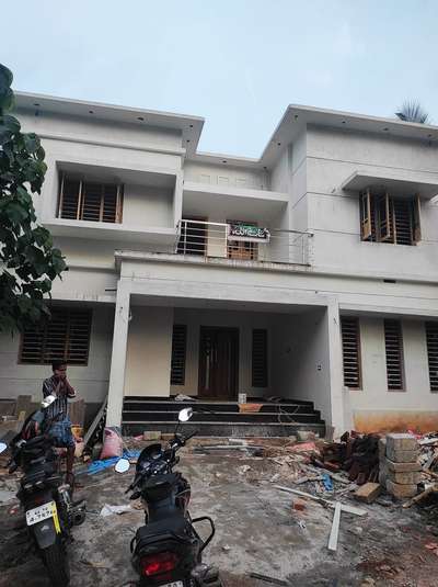 on going project #Palakkad 
site: palakkad
client: sakkir Hussain
2200 sqft