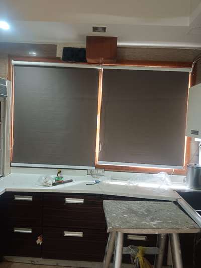 roller blinds instalation contact number 9958024049