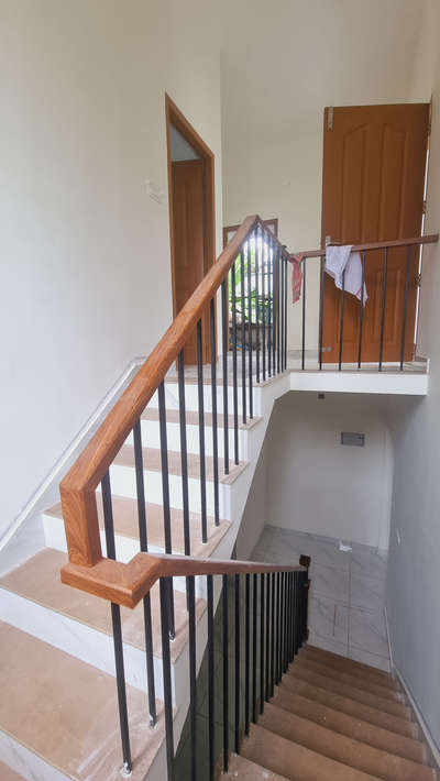 Budget home Stair Design

#sthaayi_design_lab #sthaayi

#StaircaseDecors #StaircaseDesigns #StaircaseIdeas #StaircaseLighting #stairsrailing  #stairdesign #staircase  #lightup #light #architechture #architectureideas