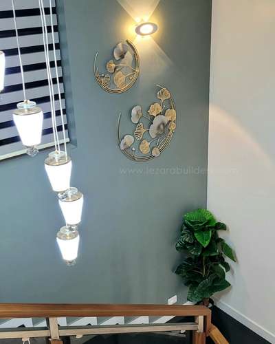 #hanginglights #StaircaseDecors #LShapedStaircase