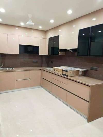 *Modular kitchen *
All rates depends on quality of material