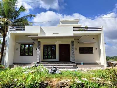 1217/3bhk/Modern style
/single storey/Ernakulam

Project Name: 3bhk,Modern style house 
Storey: single
Total Area: 1217
Bed Room: 3bhk
Elevation Style: Modern
Location: Ernakulam
Completed Year: 

Cost: 22 lakh
Plot Size: