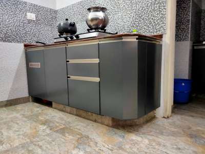 aluminium kitchen cupboard
9746680837