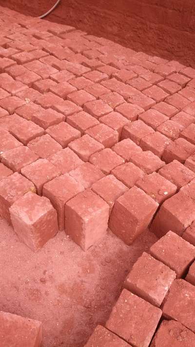 Red stone

high quality red stone
#redstone
#stone 
#homedesigns 
#BuildingSupplies
