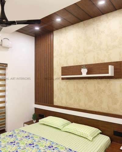 Bedroom design 🛌
.
.
.
 #bedroomdecor  #bedrodesign  #bedroomideas   #masterbedroom   #WallDecors  #FalseCeiling  #wardrobedesigns