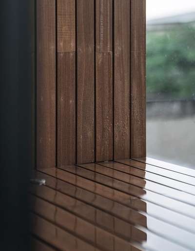 wood details. site stories 
drizzling time.bay window  #wood #woodeninterior #trivantrum