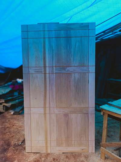 Double door with Mahagoni wood