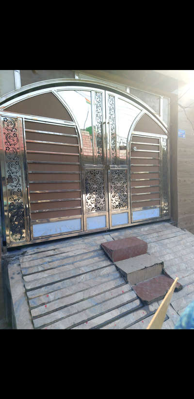Fancy stainless-steel main gate 😍 #HouseDesigns  #maingates  #jindalsteel