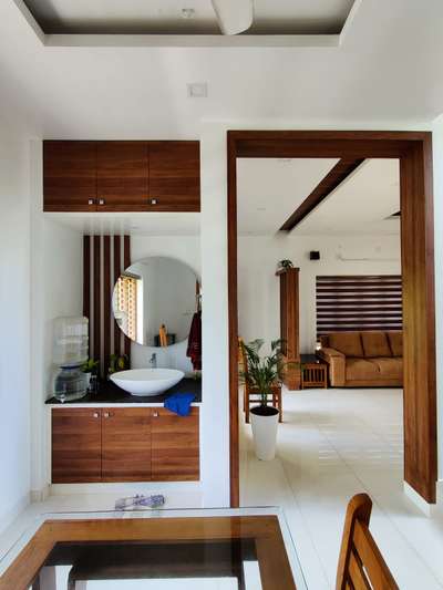 AM interiors Thrissur Kerala
📞7907544304  #LivingroomDesigns  #washbasinDesig  #GypsumCeiling  #WoodenBalcony  #WoodenBeds