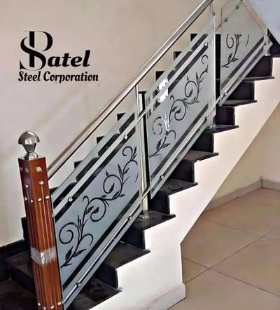 𝗳𝗼𝗿 𝗜𝗻𝗾𝘂𝗶𝗿𝘆📞:-𝟴𝟳𝟳𝟬𝟬𝟳𝟲𝟰𝟵𝟵
Glass Handrail With pvc Column 
#pvcsheet #ElevationHome #GlassStaircase #handrailsteel