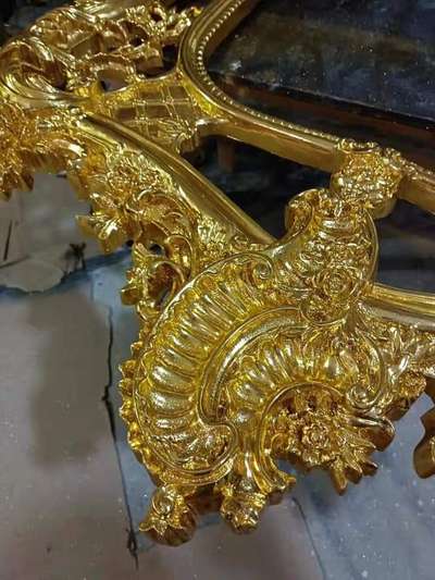 kisi bhi parkar k furniture par real and sinthati gold foil leaffing karayen...kushal karigaro dwara  #24crtgoldart