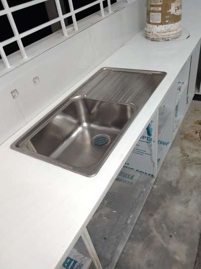 kitchen slab Nano white