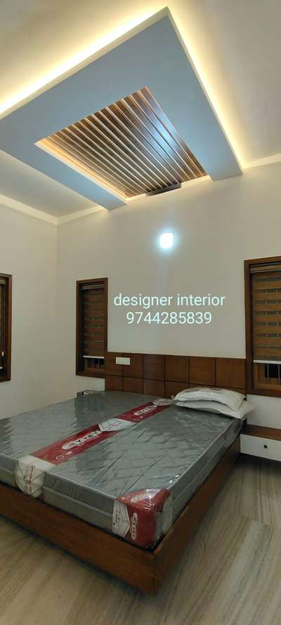 designer interior
9744285839