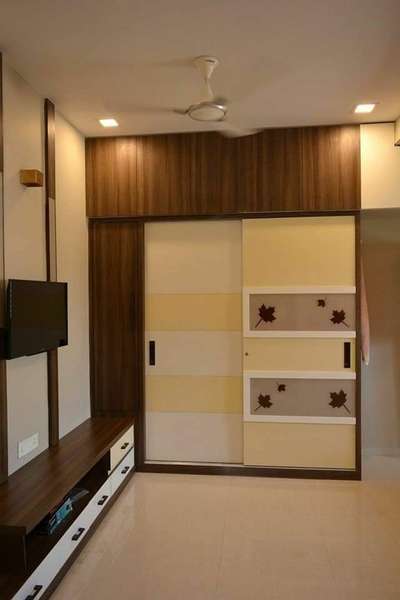 "हम फर्नीचर बनाते हैं दिल से"
Paschim Dhoora furniture contactor.indore